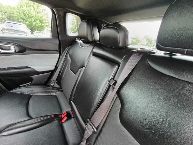 SEMINUEVOS JEEP Compass a Estados en autogozo