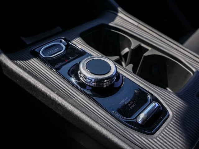 Nuevos JEEP CHEROKEE à Estados chez autogozo