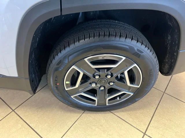 Nuevos JEEP CHEROKEE à Estados chez autogozo