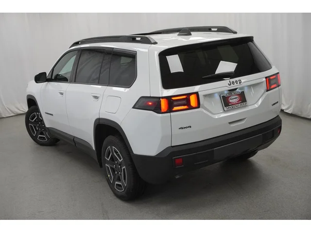 Nuevos JEEP CHEROKEE à Estados chez autogozo