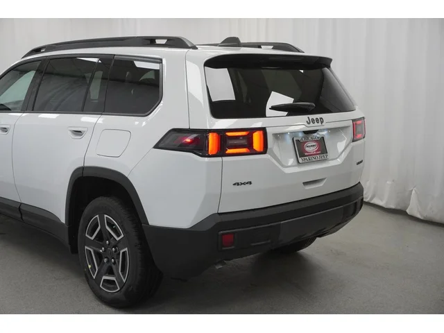 Nuevos JEEP CHEROKEE à Estados chez autogozo