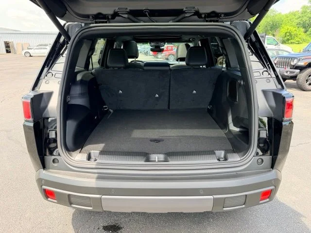 Nuevos JEEP CHEROKEE à Estados chez autogozo