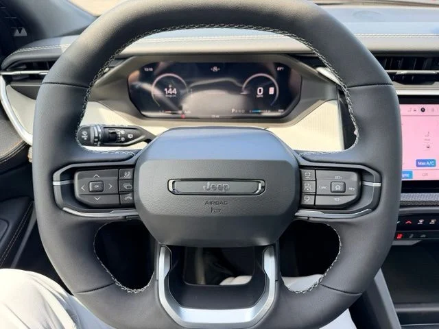 Nuevos JEEP CHEROKEE à Estados chez autogozo