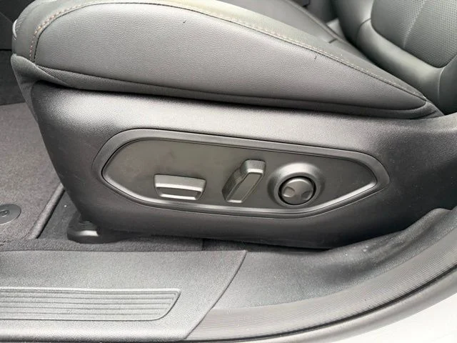 Nuevos JEEP CHEROKEE à Estados chez autogozo