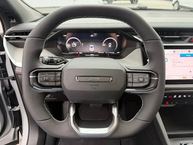 Nuevos JEEP CHEROKEE à Estados chez autogozo
