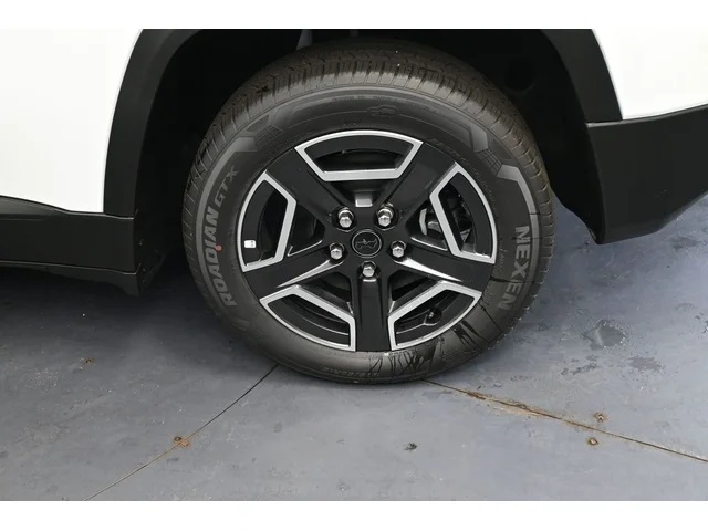 Nuevos JEEP CHEROKEE à Estados chez autogozo