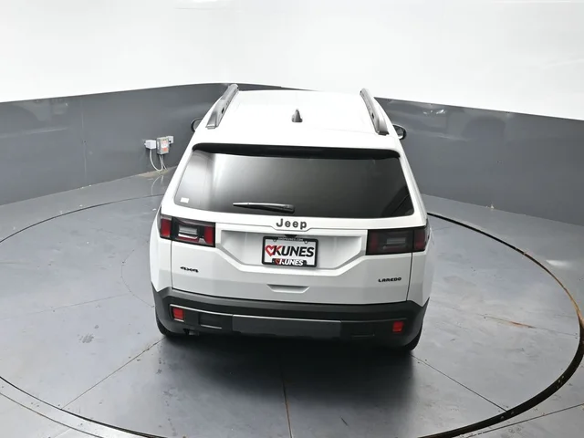 Nuevos JEEP CHEROKEE à Estados chez autogozo