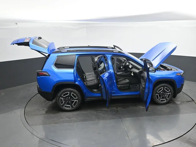 Nuevos JEEP CHEROKEE à Estados chez autogozo
