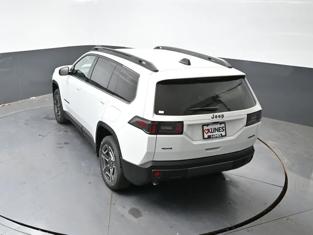 Nuevos JEEP CHEROKEE à Estados chez autogozo