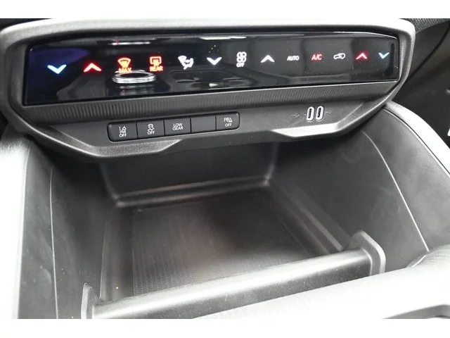 Nuevos JEEP CHEROKEE à Estados chez autogozo