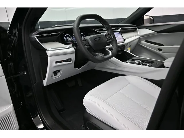 Nuevos JEEP CHEROKEE à Estados chez autogozo