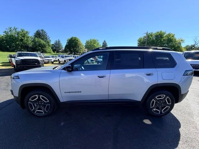 Nuevos JEEP CHEROKEE à Estados chez autogozo