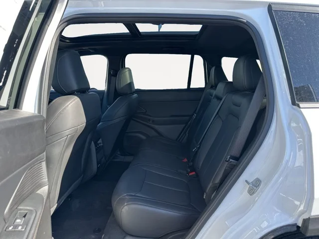 Nuevos JEEP CHEROKEE à Estados chez autogozo