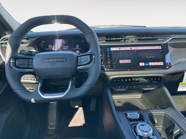 Nuevos JEEP CHEROKEE à Estados chez autogozo