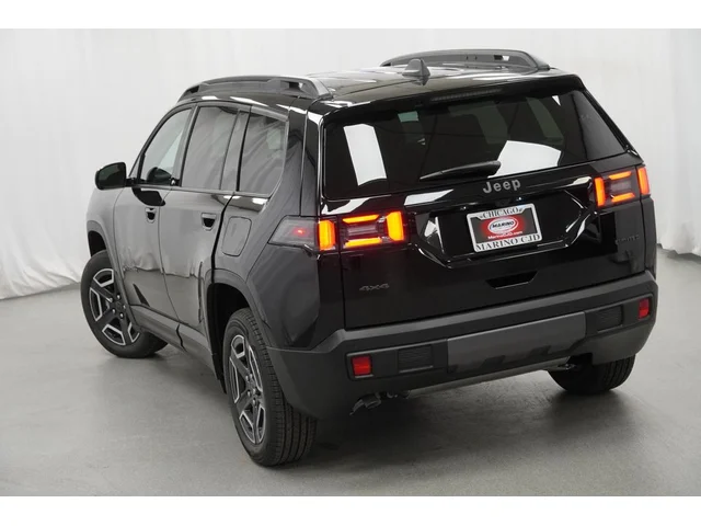Nuevos JEEP CHEROKEE à Estados chez autogozo