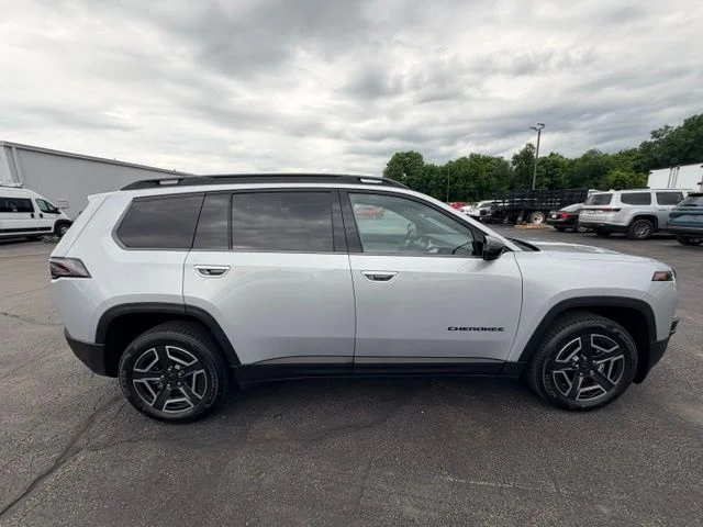 Nuevos JEEP CHEROKEE à Estados chez autogozo