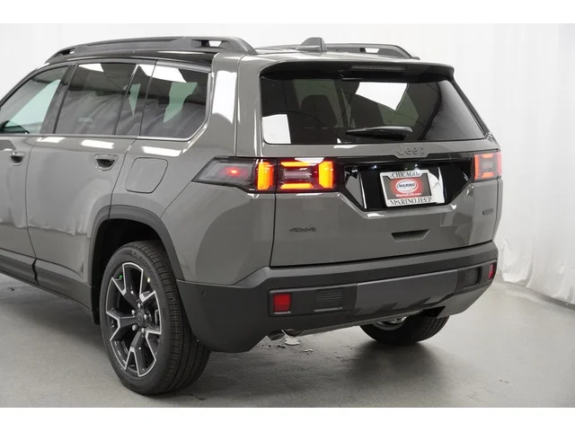 Nuevos JEEP CHEROKEE à Estados chez autogozo