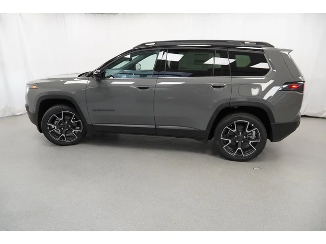 Nuevos JEEP CHEROKEE à Estados chez autogozo