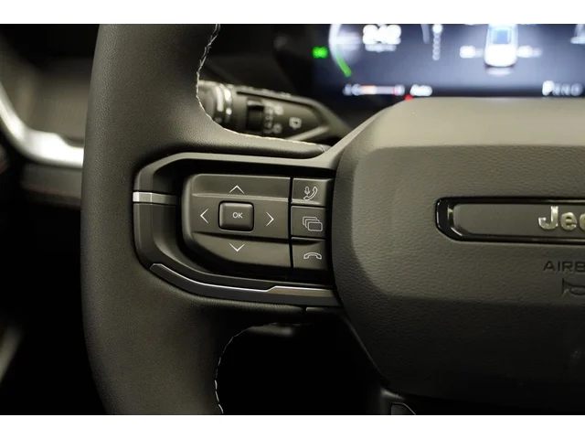 Nuevos JEEP CHEROKEE à Estados chez autogozo
