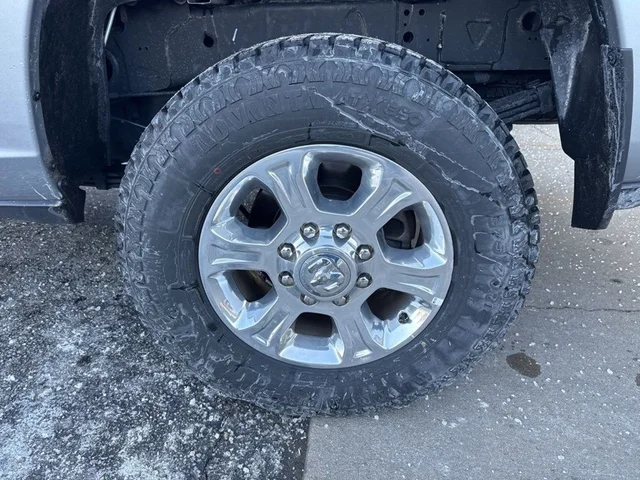 SEMINUEVOS RAM 3500 a Estados en autogozo
