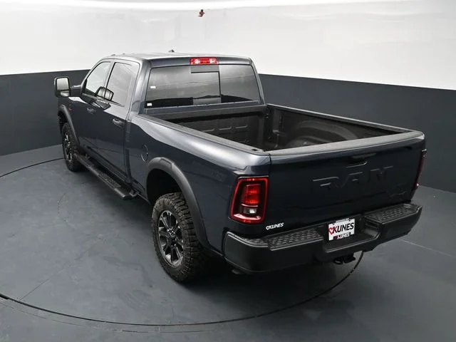 Nuevos RAM 2500 à Estados chez autogozo