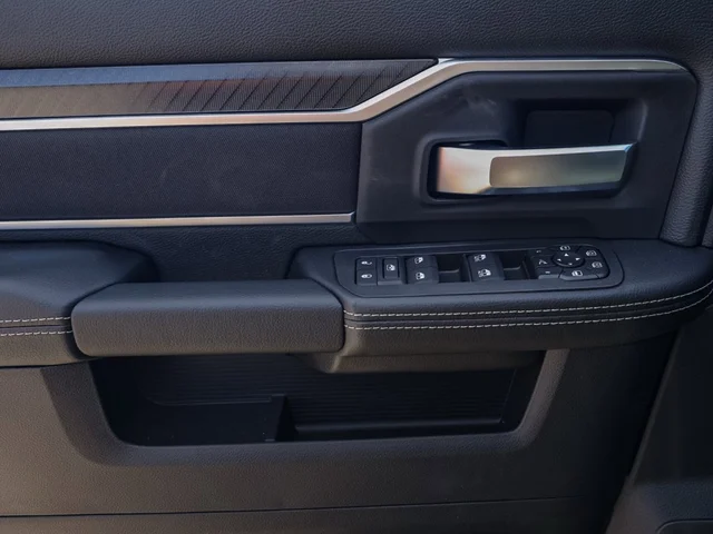 Nuevos RAM 2500 à Estados chez autogozo