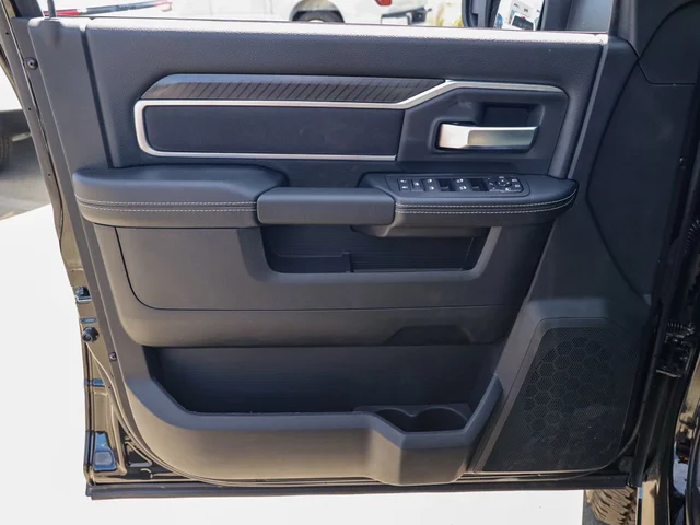 Nuevos RAM 2500 à Estados chez autogozo