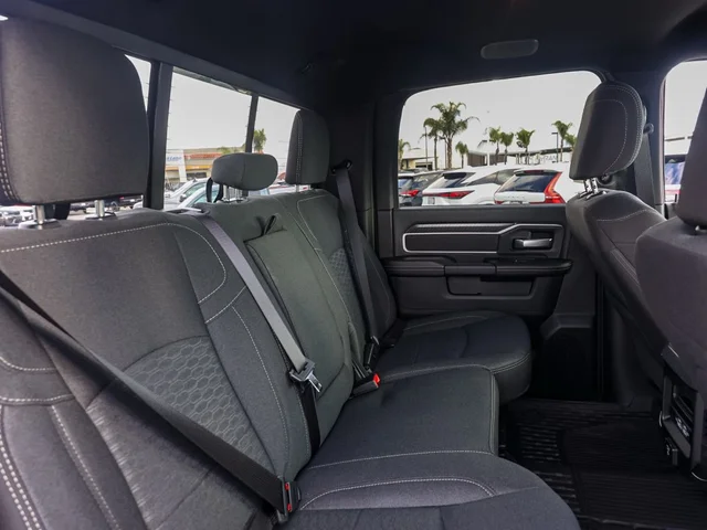 Nuevos RAM 2500 à Estados chez autogozo