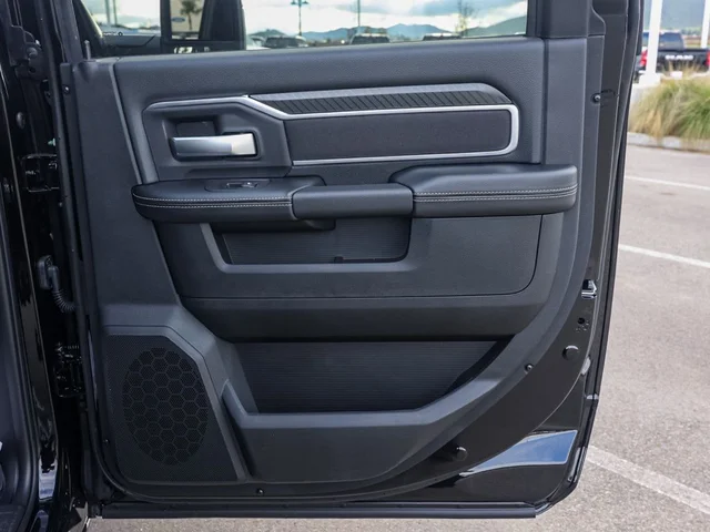Nuevos RAM 2500 à Estados chez autogozo