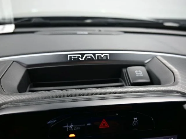 Nuevos RAM 2500 à Estados chez autogozo