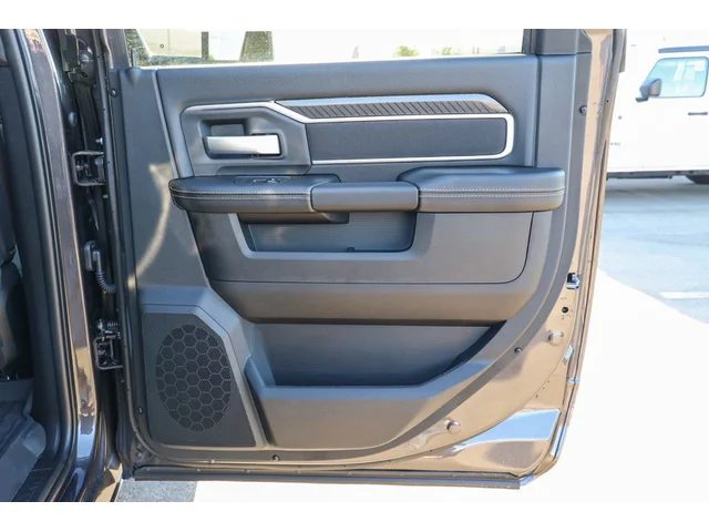 Nuevos RAM 2500 à Estados chez autogozo