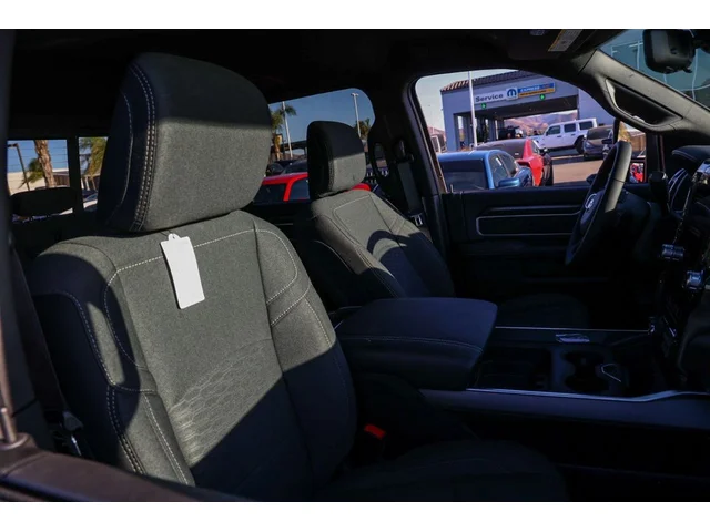 Nuevos RAM 2500 à Estados chez autogozo
