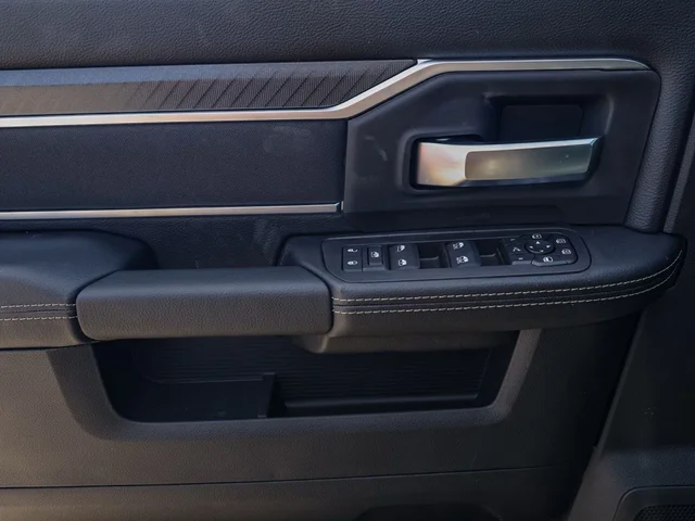 Nuevos RAM 2500 à Estados chez autogozo