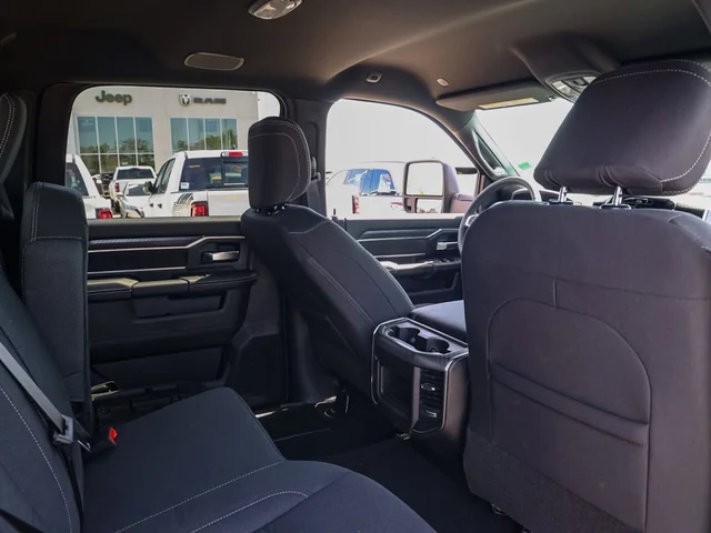 Nuevos RAM 2500 à Estados chez autogozo