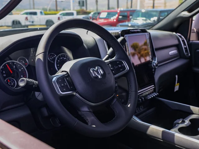Nuevos RAM 2500 à Estados chez autogozo