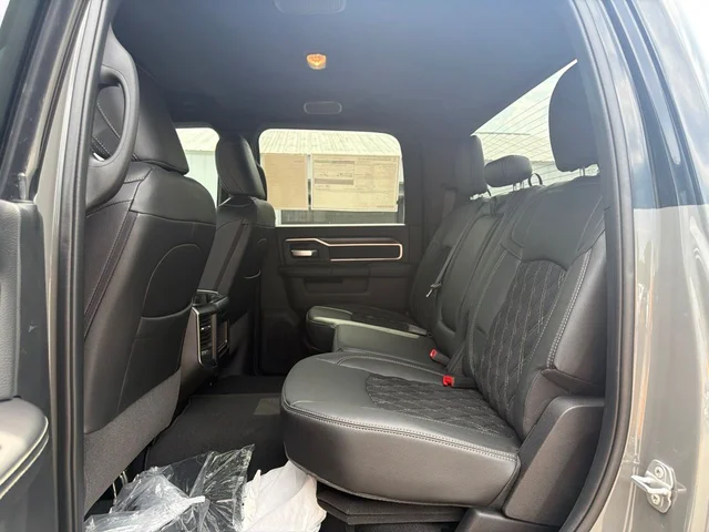 Nuevos RAM 2500 à Estados chez autogozo
