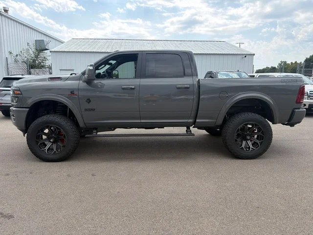Nuevos RAM 2500 à Estados chez autogozo