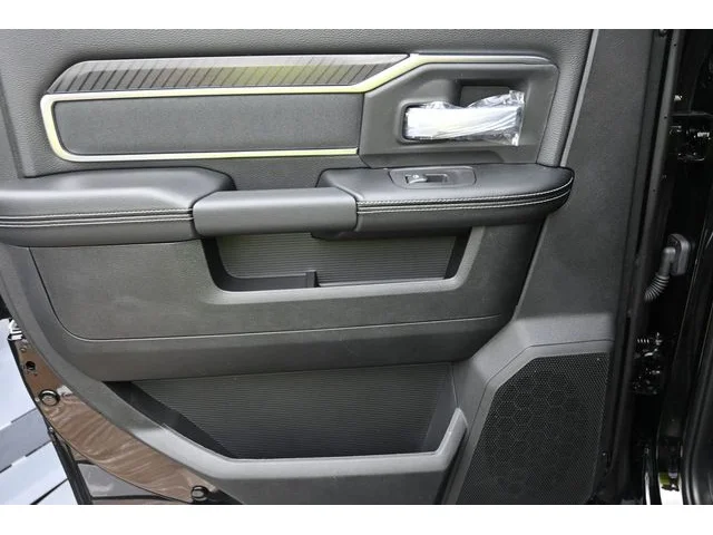 Nuevos RAM 2500 à Estados chez autogozo