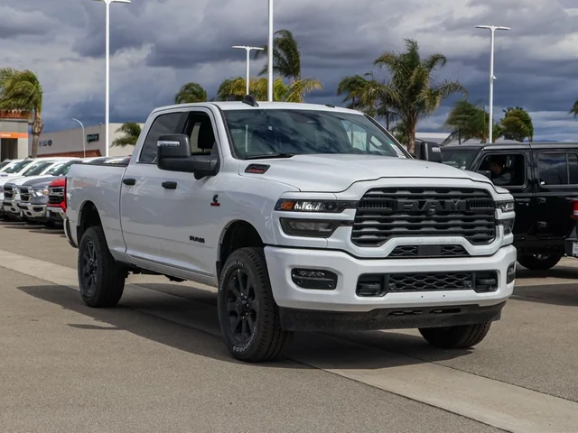 Nuevos RAM 2500 à Estados chez autogozo
