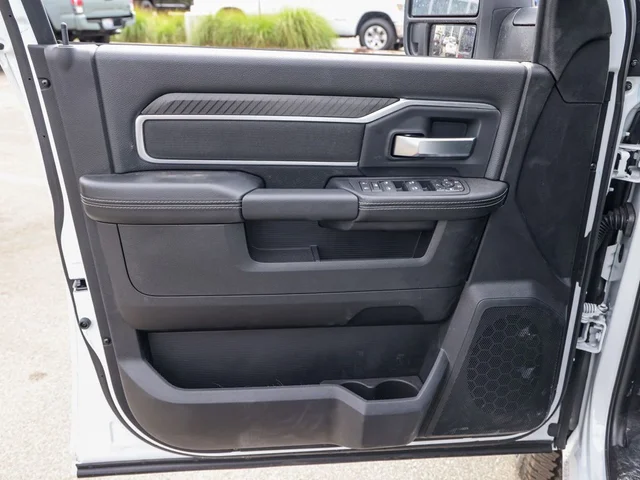 Nuevos RAM 2500 à Estados chez autogozo
