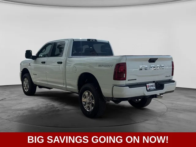 Nuevos RAM 2500 à Estados chez autogozo