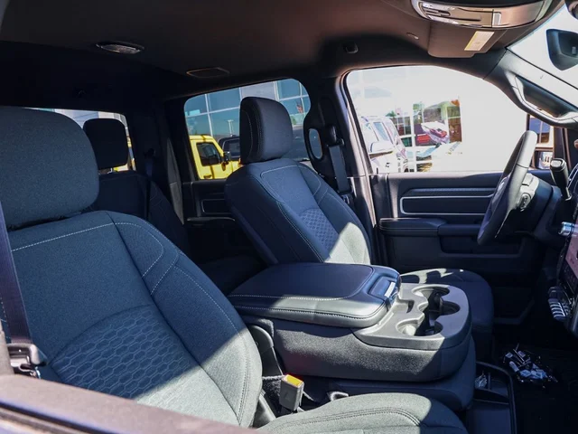 Nuevos RAM 2500 à Estados chez autogozo
