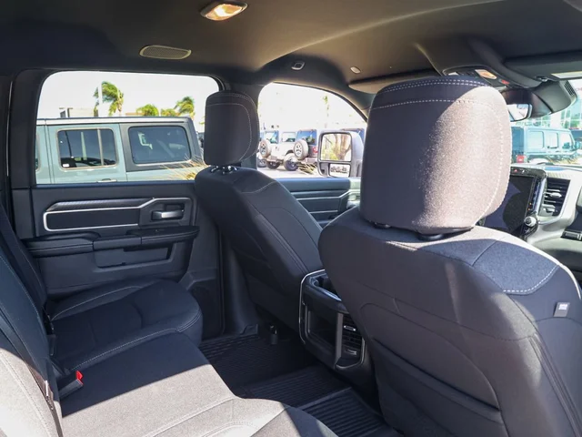 Nuevos RAM 2500 à Estados chez autogozo