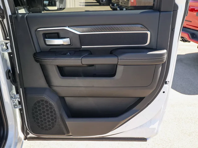 Nuevos RAM 2500 à Estados chez autogozo