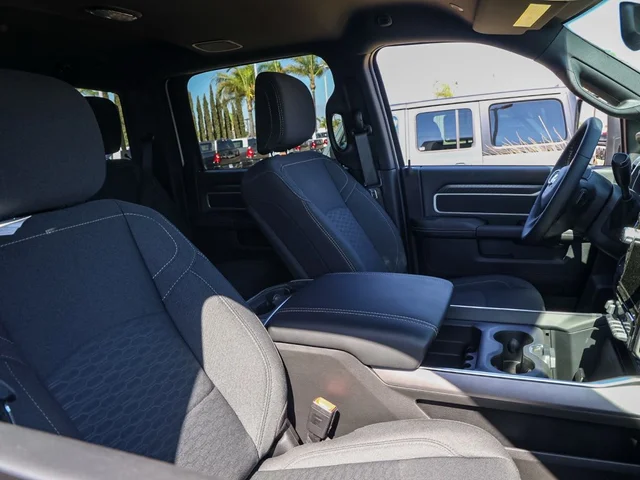Nuevos RAM 2500 à Estados chez autogozo