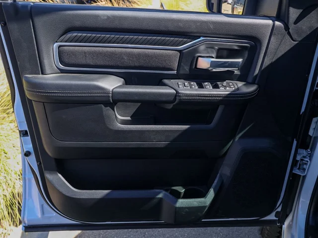 Nuevos RAM 2500 à Estados chez autogozo