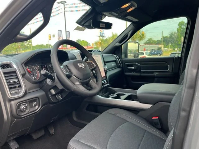 Nuevos RAM 2500 à Estados chez autogozo