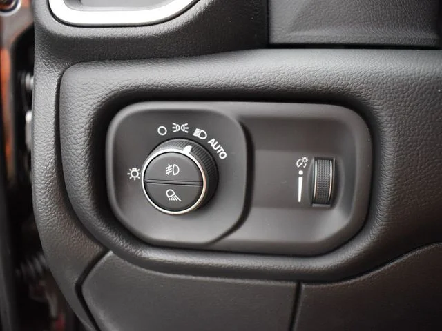 Nuevos RAM 2500 à Estados chez autogozo