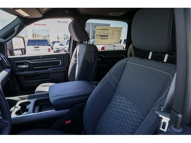 Nuevos RAM 2500 à Estados chez autogozo