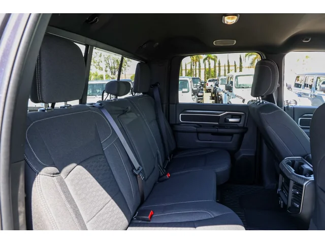Nuevos RAM 2500 à Estados chez autogozo